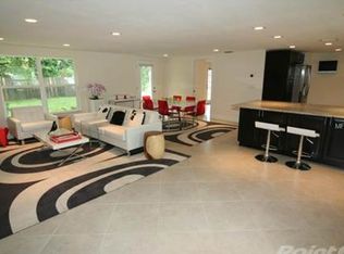 2627 Gulf Gate Dr, Sarasota, FL 34231