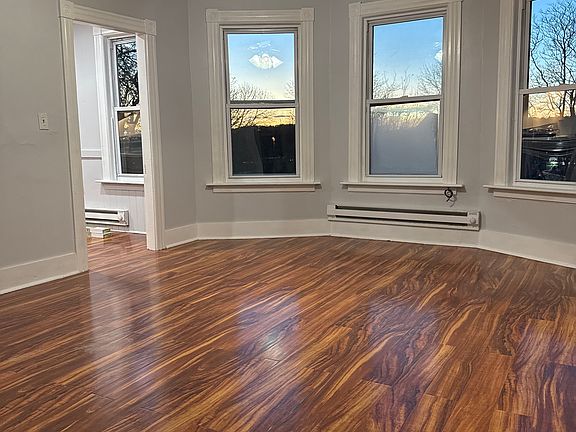 2nd image of 2 Orne St #2