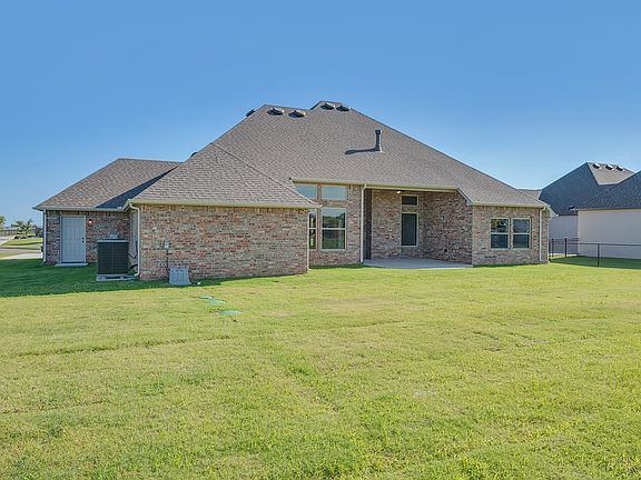 5th image of 4317 SW 128th Ct