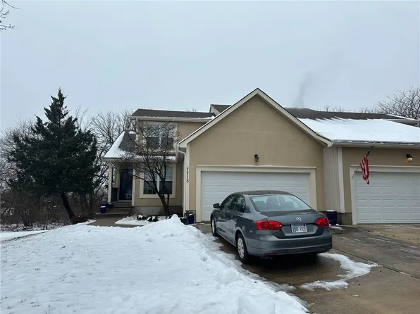 7713 W 149th St, Overland Park, KS 66223