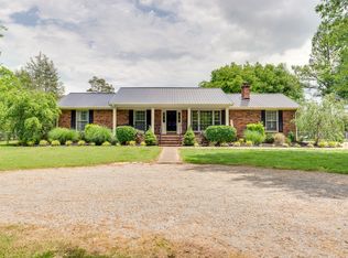 4777 Lunns Store Rd, Chapel Hill, TN 37034