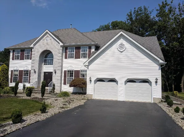 22 Arbutus Way, Monmouth Junction, NJ 08852