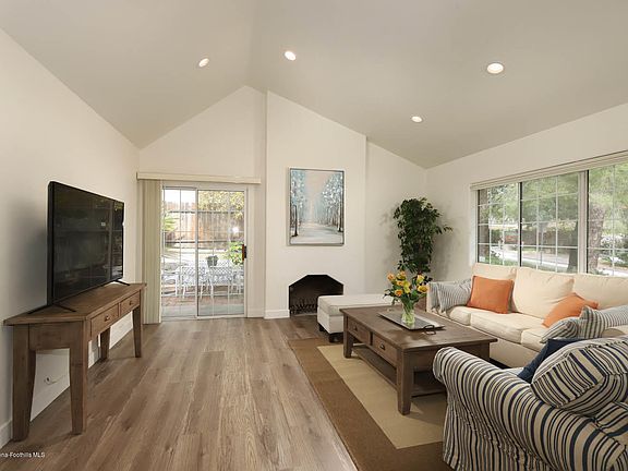 2nd image of 4909 Ocean View Blvd
