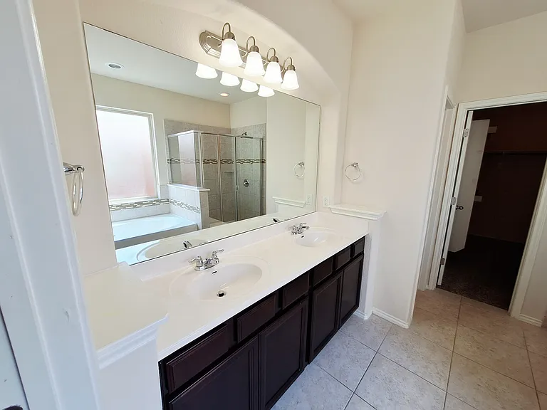 525 Loma Cedro Bnd — Photo 13