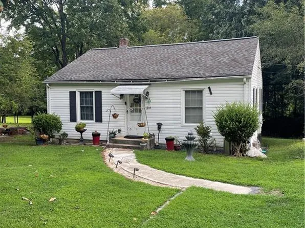 214 Tremont Dr, Asheboro, NC 27203