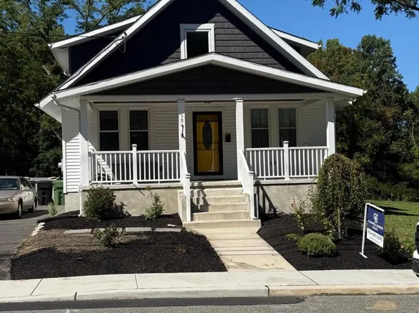 594 E Holly Ave, Pitman, NJ 08071