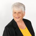 Karen Labar