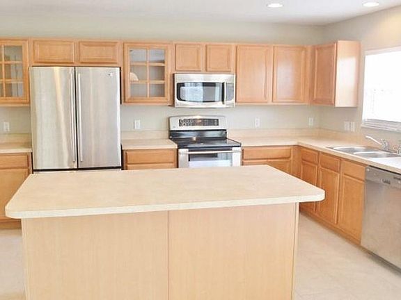 2nd image of 2230 Ontario Way