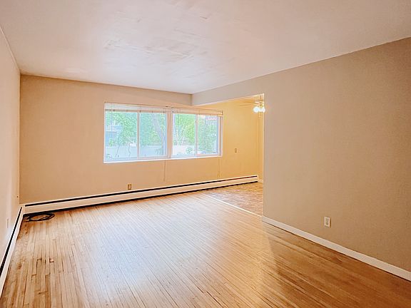 2nd image of 515 5th St SE APT 10