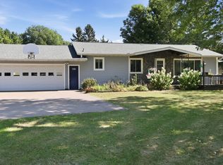 1104 W Winter Ave, Elmwood, WI 54740
