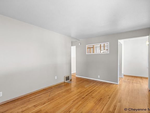 4th image of 1517 E 16th St