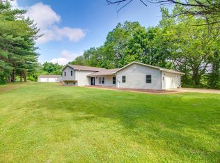 7800 Cope Ln, Brighton, IL 62012