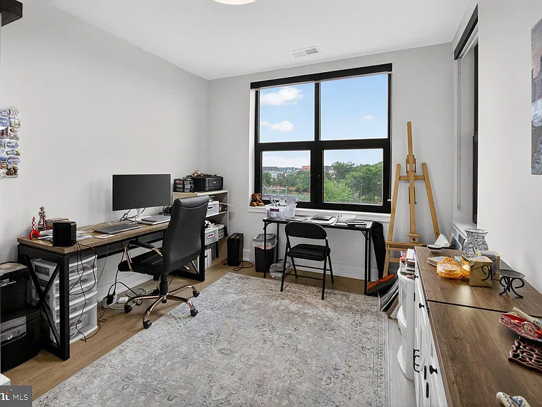 737 Swann Ave #310 — Photo 15
