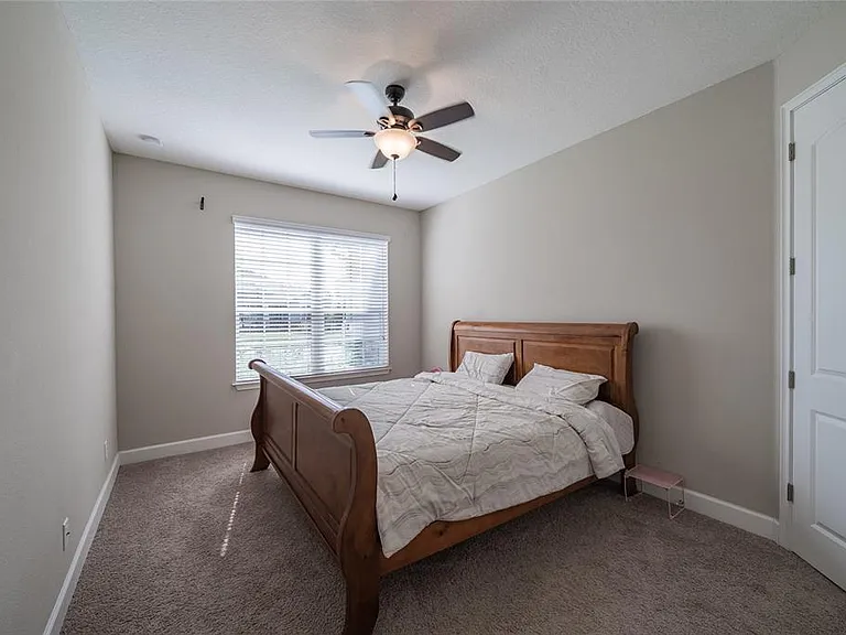 5409 Camberwell Ln — Photo 46