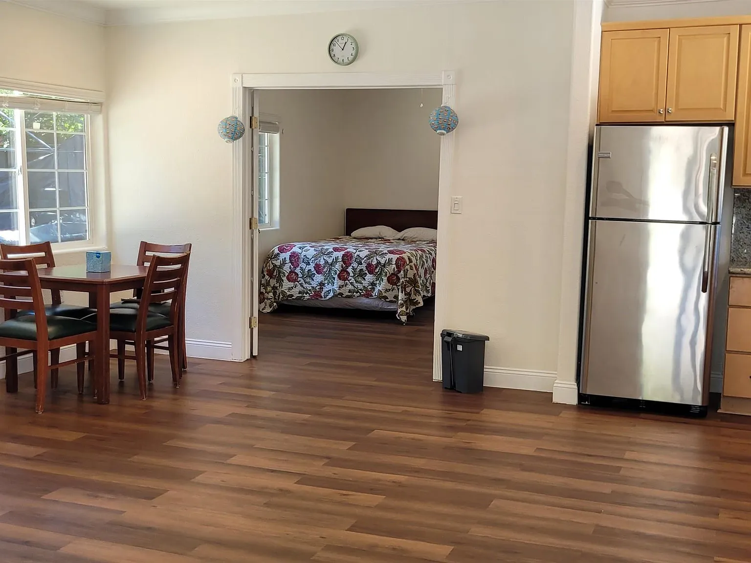 1 bed, 880 sqft, $2,500 — Photo 3