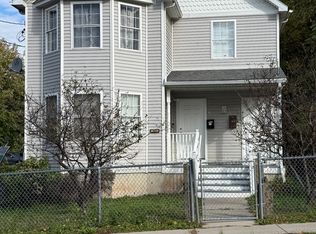 12 Harbison Ave FLOOR 2, Hartford, CT 06106