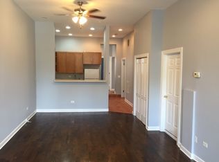 624 S Racine Ave #1, Chicago, IL 60607