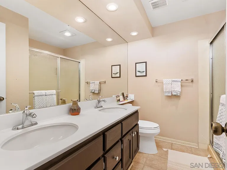 5875 Friars Rd #4216 — Photo 10
