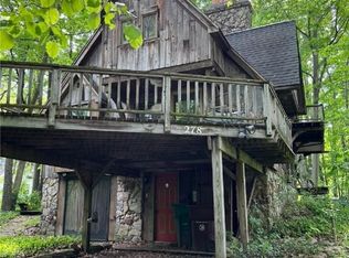 278 Park Cir S, Rochester, NY 14623