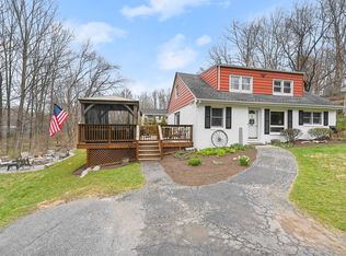 1 Dale Rd, New Fairfield, CT 06812