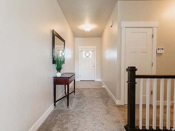 2nd image of 7547 W Caballo Cv