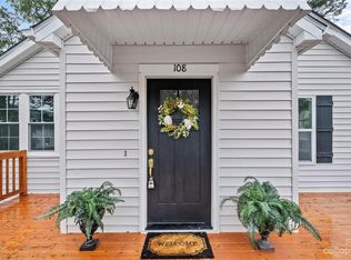 108 Hampton St, Chester, SC 29706