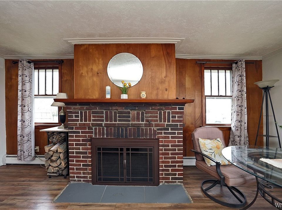 5817 Lakeview Ter, Lake View, NY 14085 Zillow