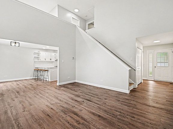 3rd image of 1148 Baccarrat Ct