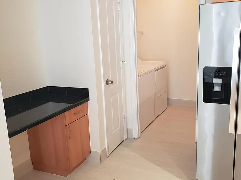 1101 Belmont Pl #1101 — Photo 10