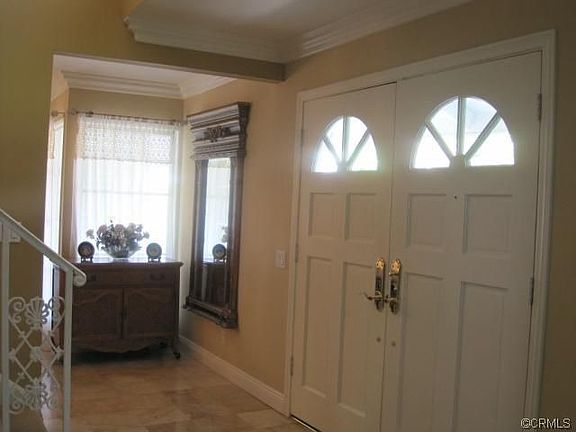 3rd image of 624 Dorothy Ln