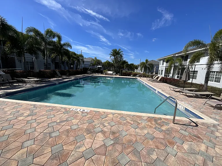 8342 Bernwood Cove Loop #809 — Photo 24