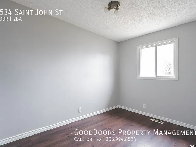534 Saint John St — Photo 9