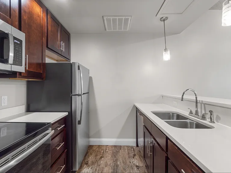 Two32 Apartments — Photo 2