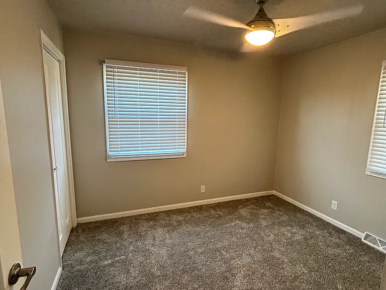 1603 N Eastwood St — Photo 6