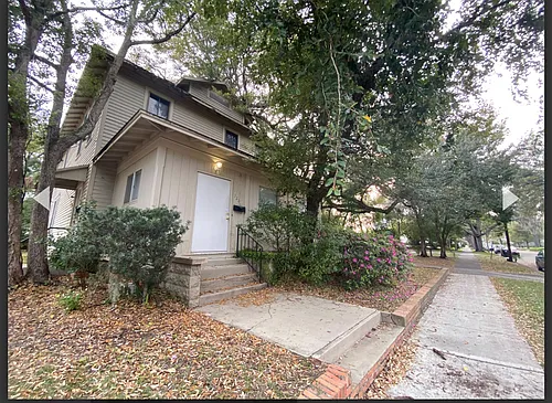 522 E Harwood St Photo 1
