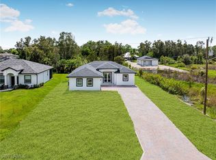 3215 40th St SW, Lehigh Acres, FL 33976