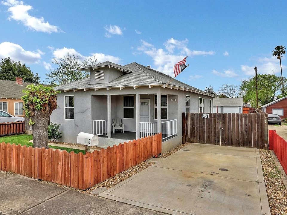 1st image of 125 Willow Ave