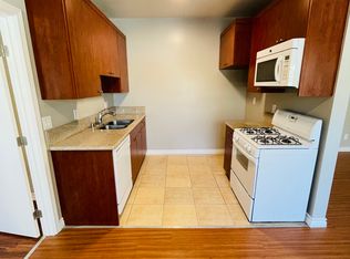 1307 E Windsor Rd APT 8, Glendale, CA 91205