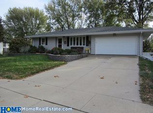 5111 Boeckner Ave, Lincoln, NE 68516