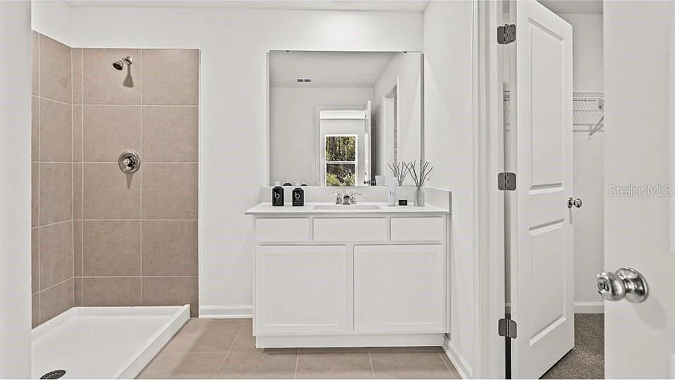3857 Corsican Ln — Photo 4