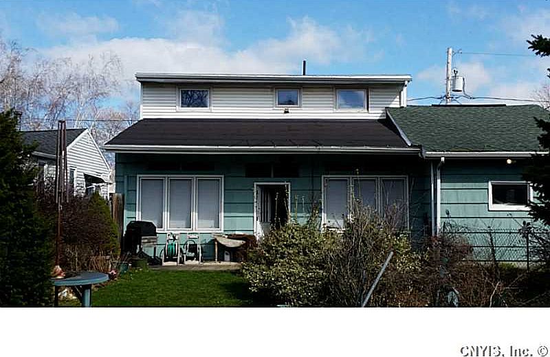 2nd image of 110 Lorenzo Dr