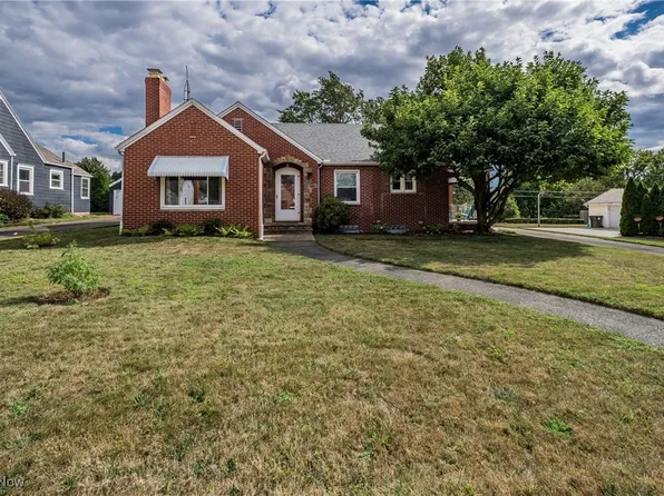 1124 25th St NE, Canton, OH 44714