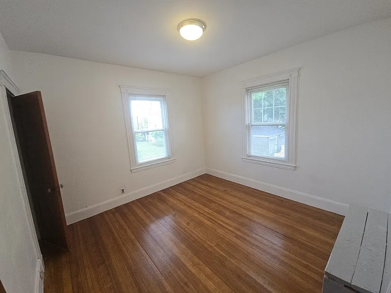 49 Parsons St #1 — Photo 9