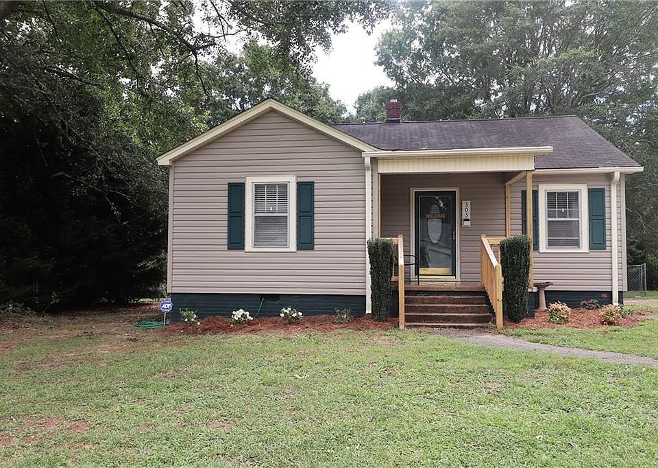 1st image of 303 Edgewood Ave