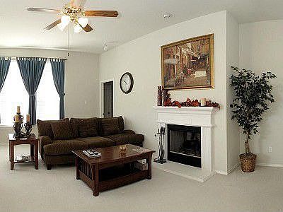 Second living area