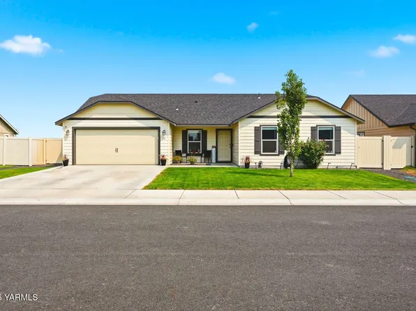 511 Lacoursiere St, Moxee, WA 98936