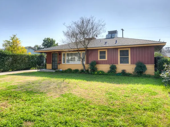 2121 5th St, Sanger, CA 93657
