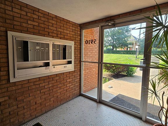 2nd image of 5910 Belmont Ave #12