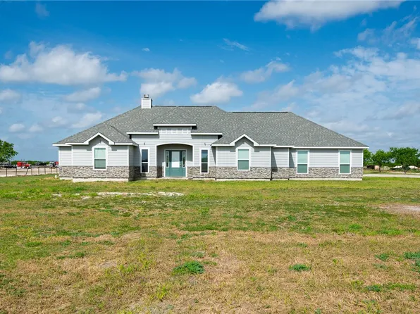 4331 Callicoatte Rd, Robstown, TX 78380