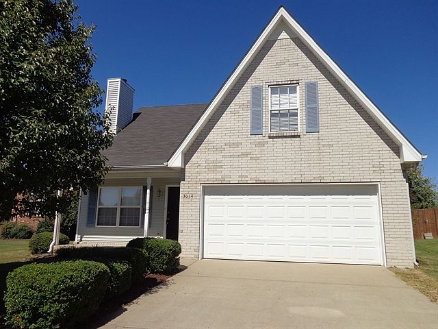 1st image of 3014 Weybridge Dr
